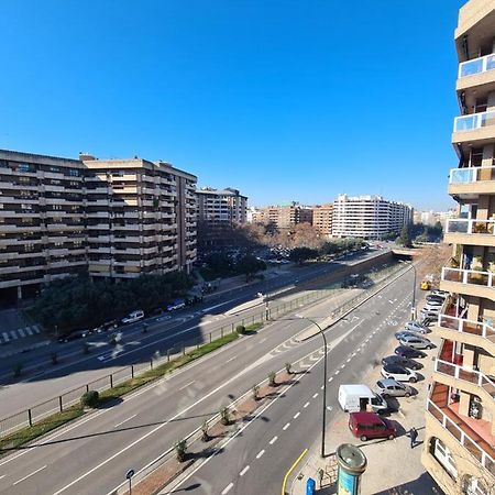Dos Torres Tauriel - Espacioso Apartamento Con Impresionantes Vistas Y Garaje Privado サラゴサ エクステリア 写真